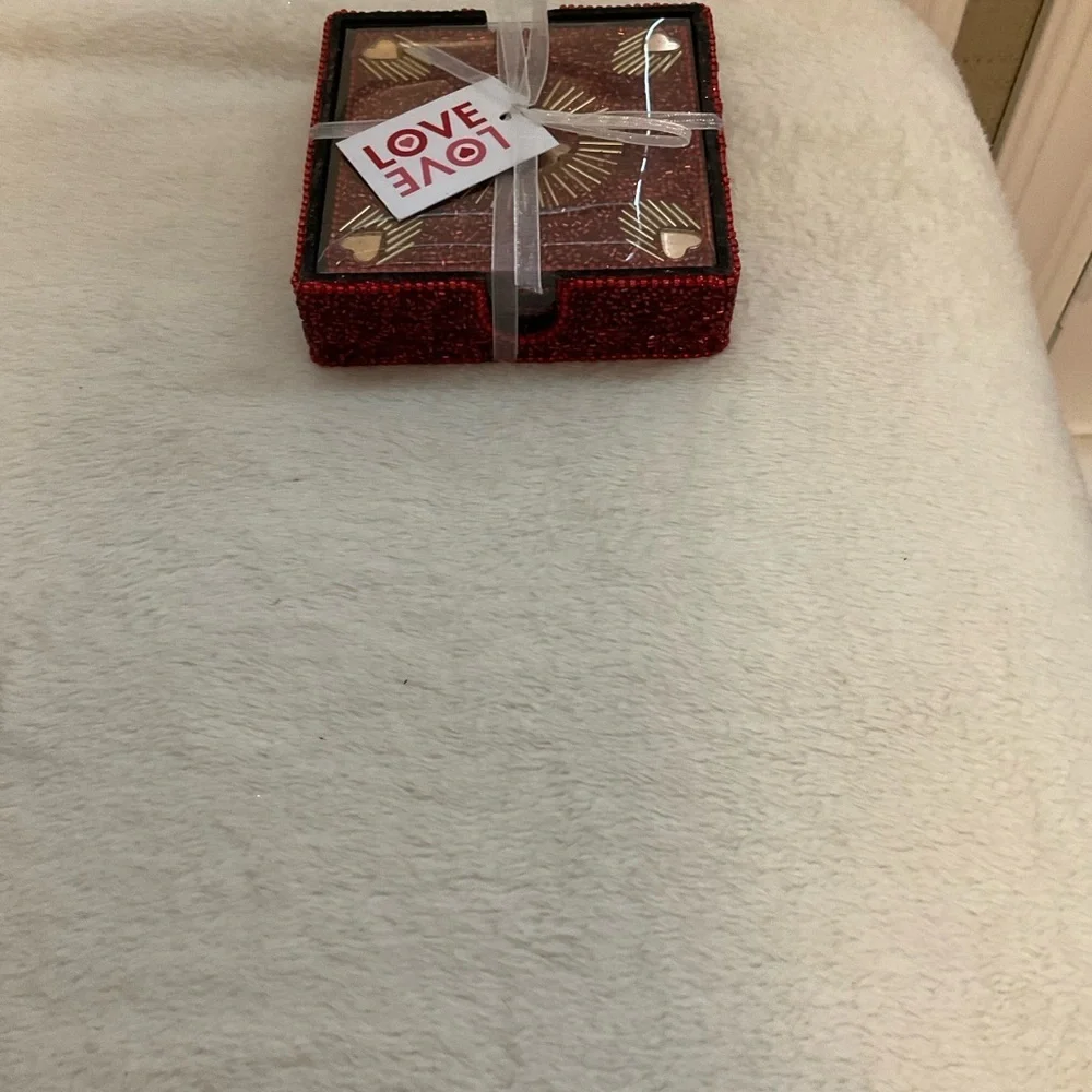 Red and Gold Holiday Decor Set